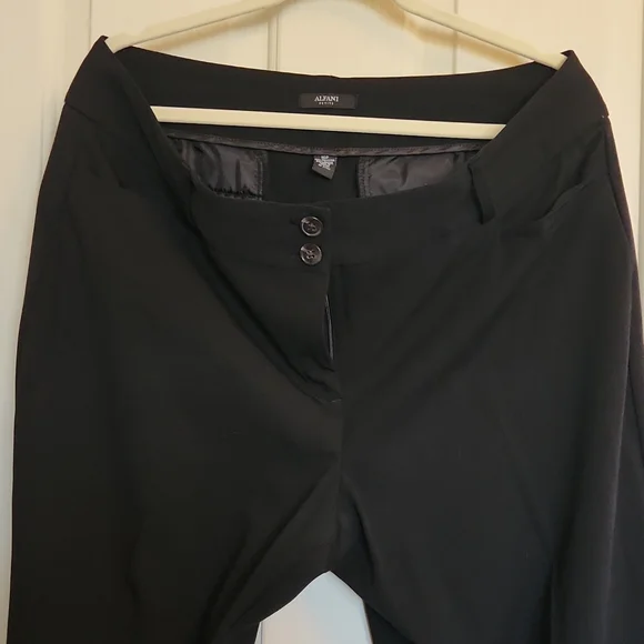 Alfani women's dress slacks size 16P - Picture 2 of 5